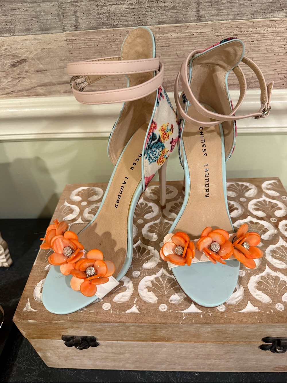 Chinese Laundry Women's Floral Ankle-Strap Sandals